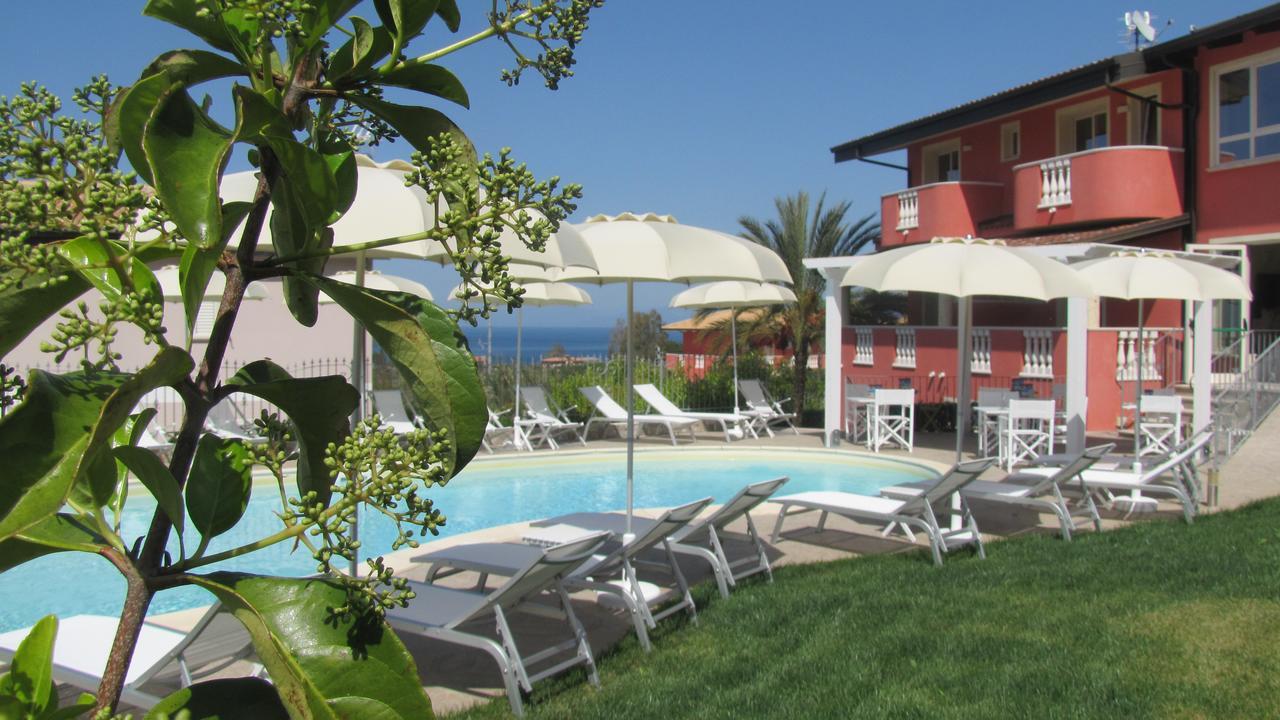 Borgo Di Santa Barbara Hotel Santa Domenica  Exterior photo